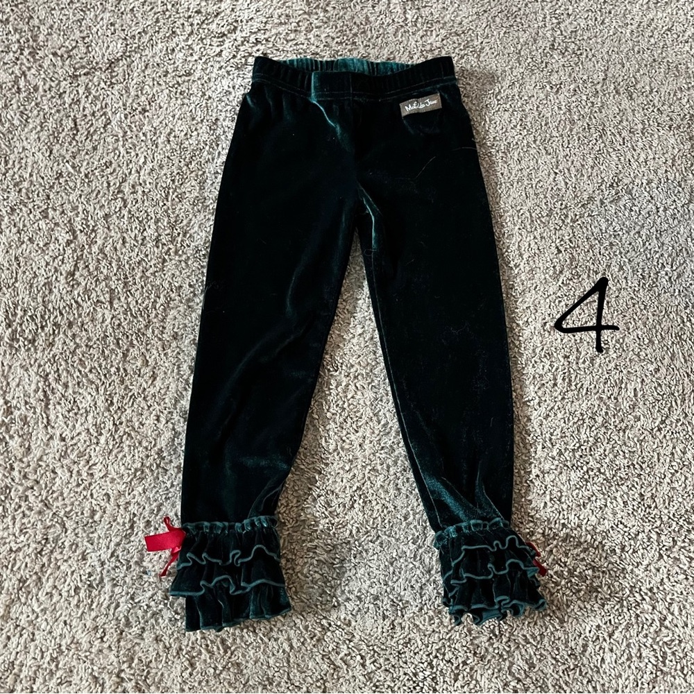 Guc girls size 4 Matilda Jane Velour Tinsel Ruffle Leggings